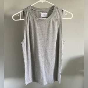 Goodlife Gray Tank Top Relaxed Fit Crew Neck